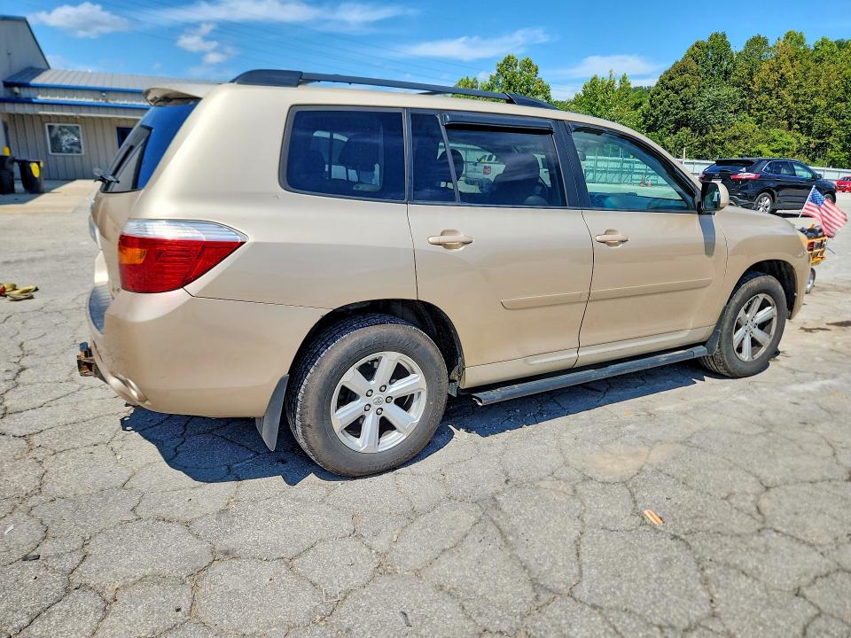 Photo 3 from auction – 2010 TOYOTA HIGHLANDER with VIN 5TDJK3EH7AS038886