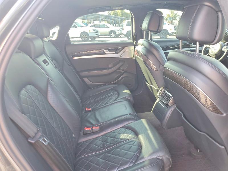 Photo 10 from auction – 2017 AUDI S8 with VIN WUAJ5AFD5HN900836