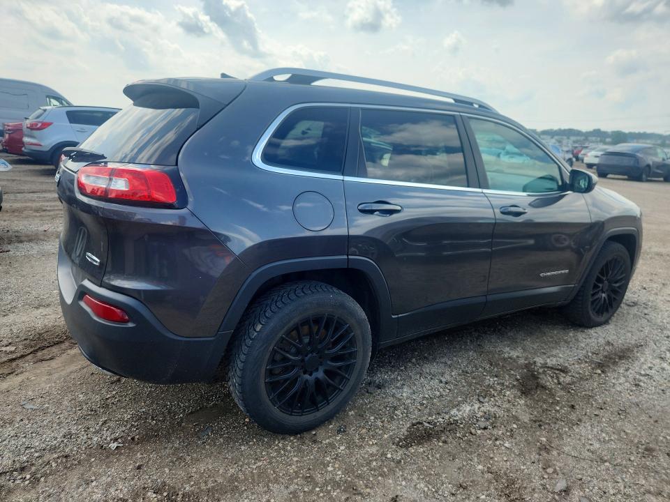 Фото 3 с аукциона – 2016 JEEP CHEROKEE с VIN 1C4PJMCS0GW296077