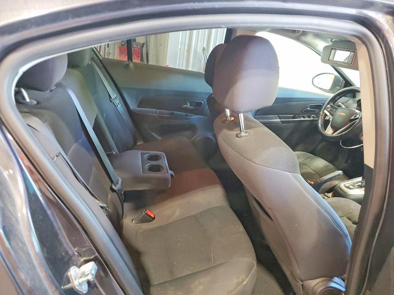 Photo 10 from auction – 2014 CHEVROLET CRUZE with VIN 1G1PC5SB1E7194157