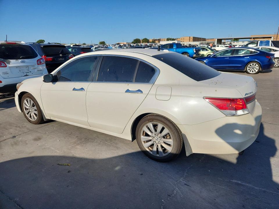 Photo 2 from auction – 2012 HONDA ACCORD with VIN 1HGCP3F89CA028659