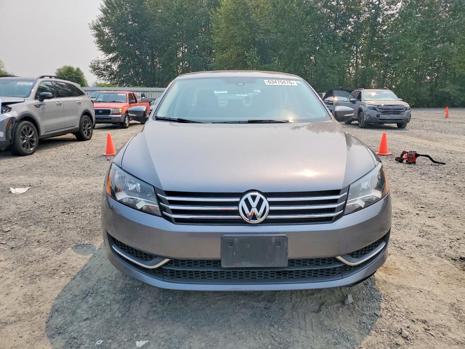 Photo 5 from auction – 2015 VOLKSWAGEN PASSAT with VIN 1VWBT7A30FC023686
