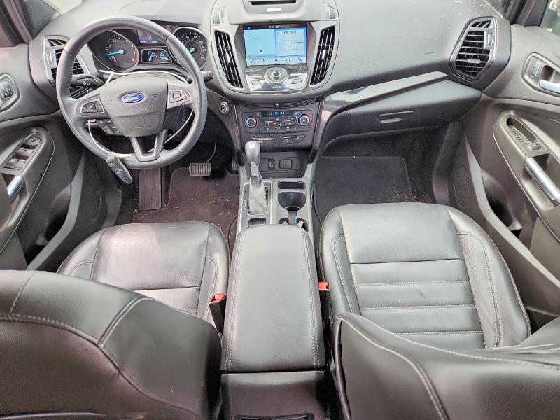 Photo 8 from auction – 2017 FORD ESCAPE with VIN 1FMCU9J90HUE47608