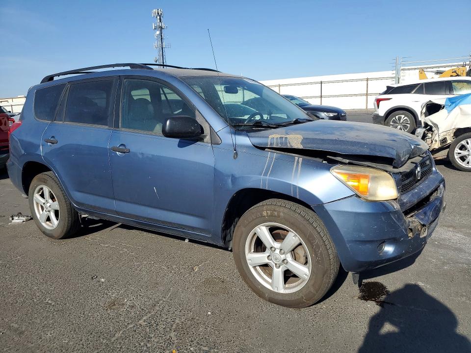 Photo 4 from auction – 2008 TOYOTA RAV4 with VIN JTMBK35V185050865