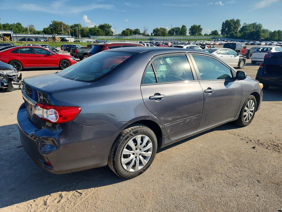Photo 3 from auction – 2013 TOYOTA COROLLA with VIN 5YFBU4EEXDP146202