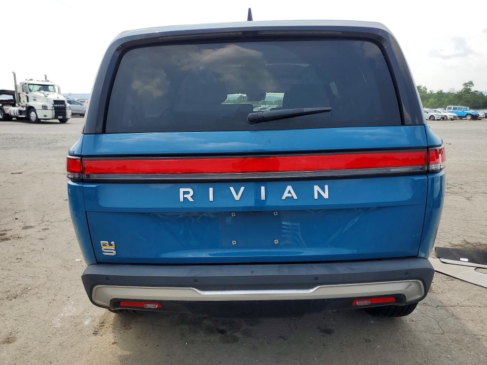 Photo 6 from auction – 2023 RIVIAN R1S with VIN 7PDSGABL0PN008526