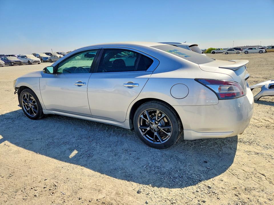 Photo 2 from auction – 2012 NISSAN MAXIMA with VIN 1N4AA5AP5CC842576