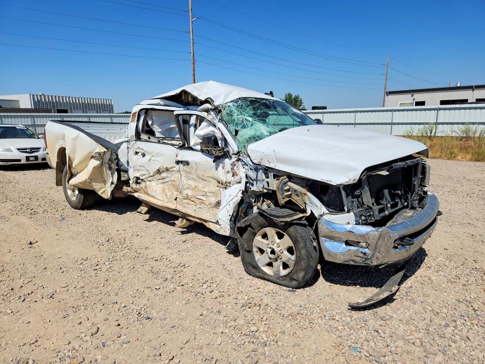 Photo 4 from auction – 2014 RAM 2500 with VIN 3C6UR5JJ2EG243556