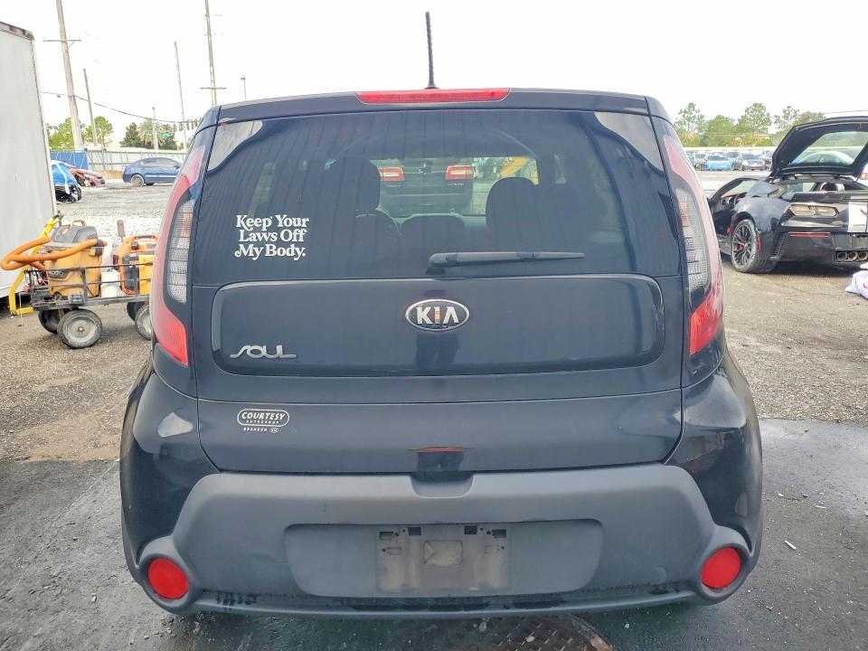 Foto 6 de la subasta – 2015 KIA SOUL con VIN KNDJN2A21F7792824