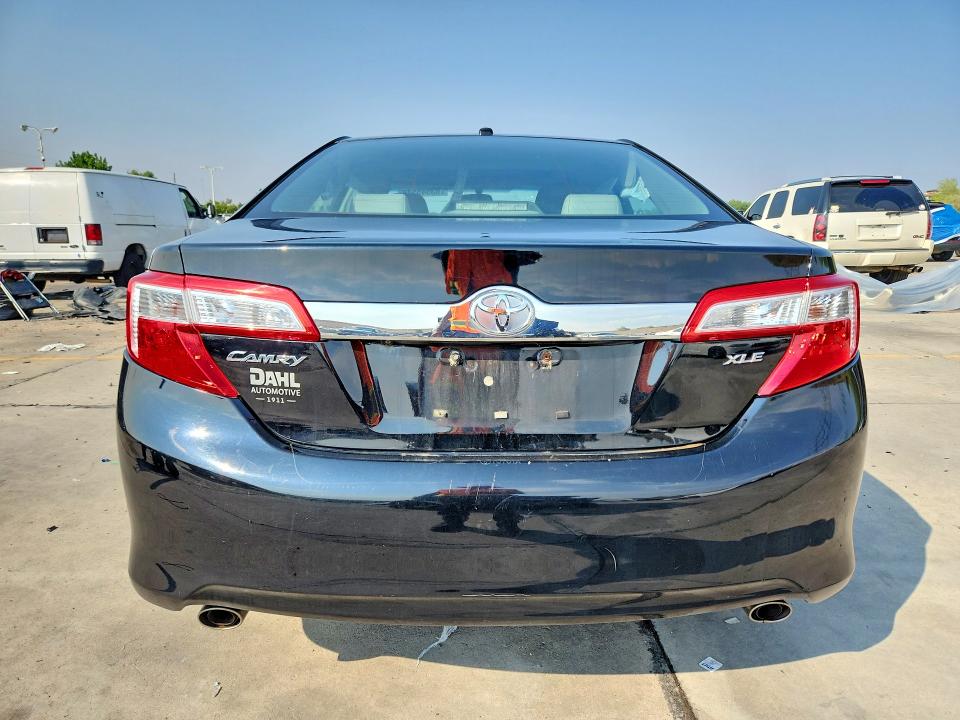 Photo 6 from auction – 2012 TOYOTA CAMRY with VIN 4T1BK1FK9CU020063