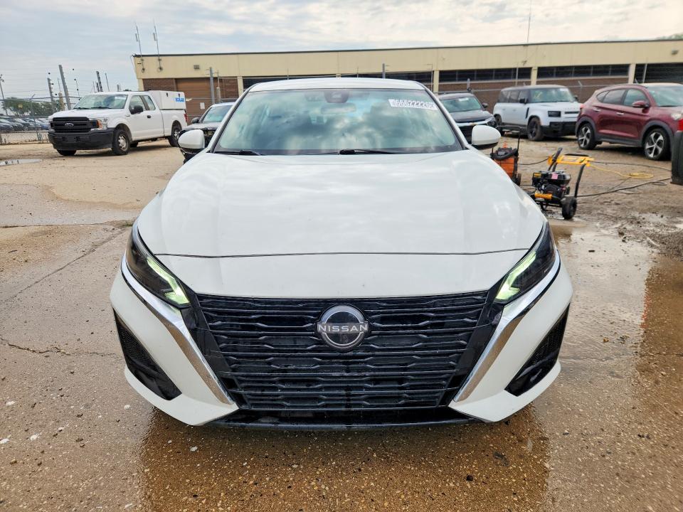 Photo 5 from auction – 2023 NISSAN ALTIMA with VIN 1N4BL4BV8PN398903