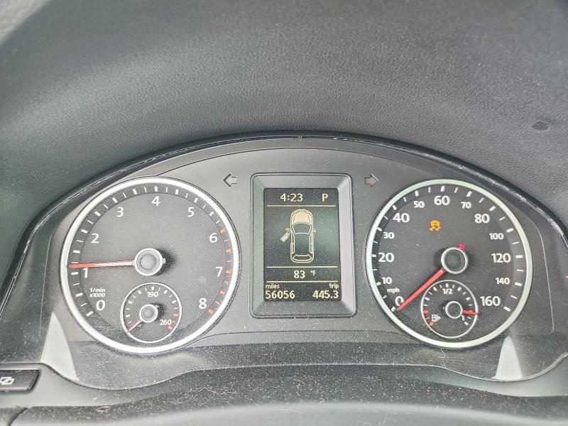 Photo 9 from auction – 2010 VOLKSWAGEN TIGUAN with VIN WVGBV7AX7AW538137