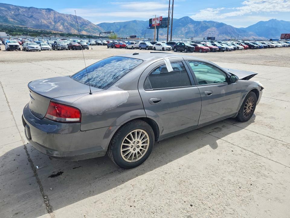 Photo 3 from auction – 2005 CHRYSLER SEBRING with VIN 1C3EL46JX5N641210