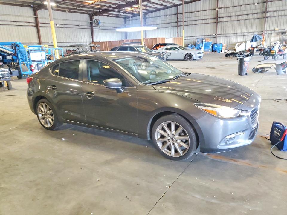 Photo 4 from auction – 2017 MAZDA 3 with VIN JM1BN1W35H1115393