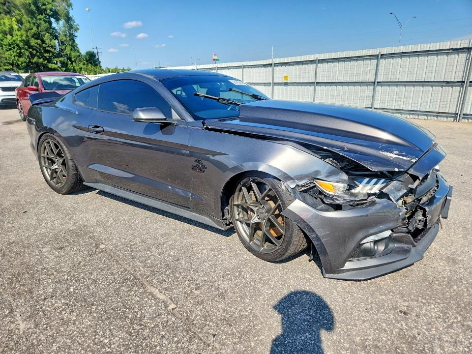 Photo 4 from auction – 2017 FORD MUSTANG with VIN 1FA6P8CF6H5272772