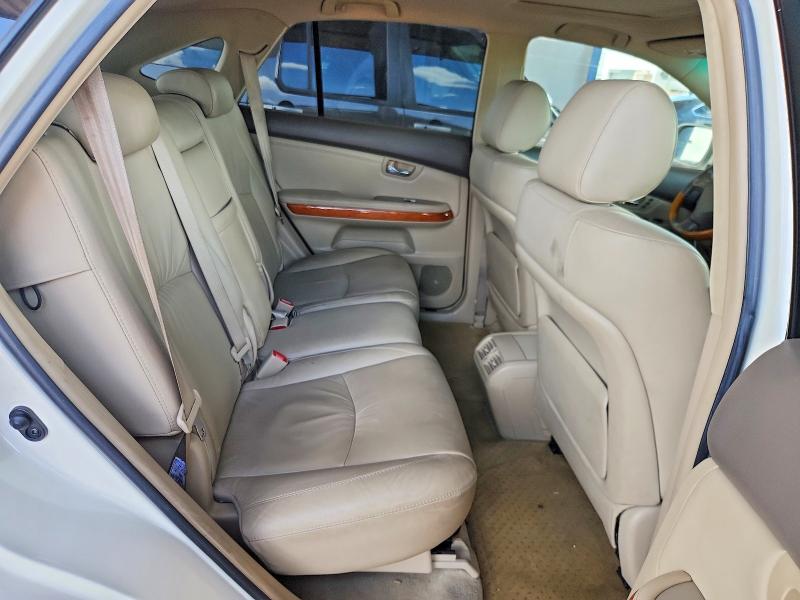 Photo 11 from auction – 2008 LEXUS RX with VIN JTJGK31UX89850010