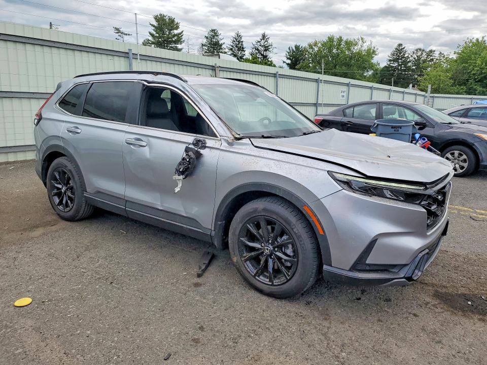 Photo 4 from auction – 2024 HONDA CR-V with VIN 7FARS5H82RE017703
