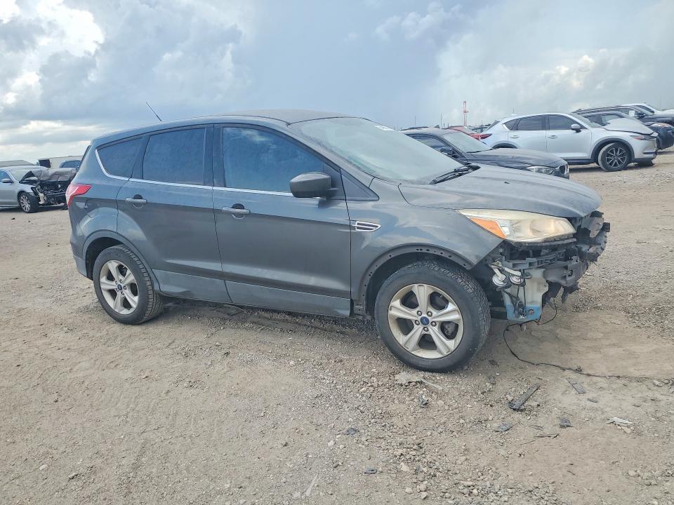 Photo 4 from auction – 2016 FORD ESCAPE with VIN 1FMCU0GX3GUC62341
