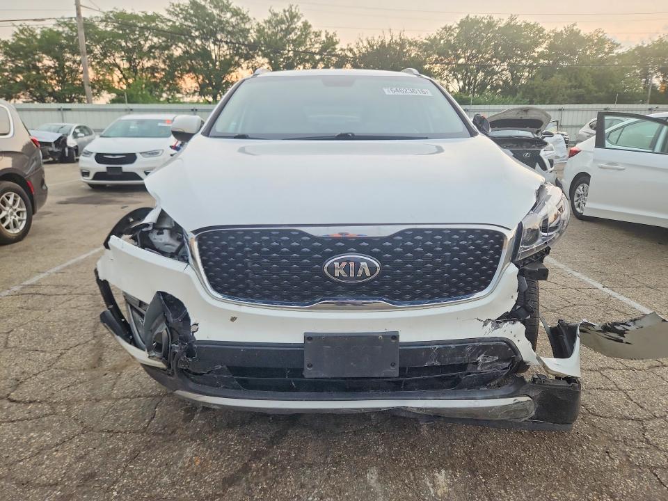 صورة رقم 5 من المزاد - 2017 KIA SORENTO مع VIN 5XYPHDA50HG337394