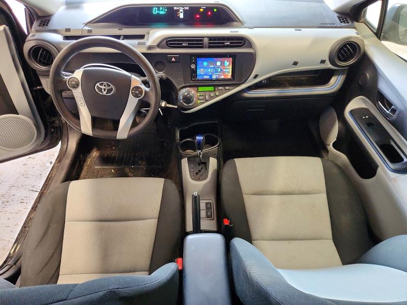 Photo 8 from auction – 2012 TOYOTA PRIUS C with VIN JTDKDTB37C1512536