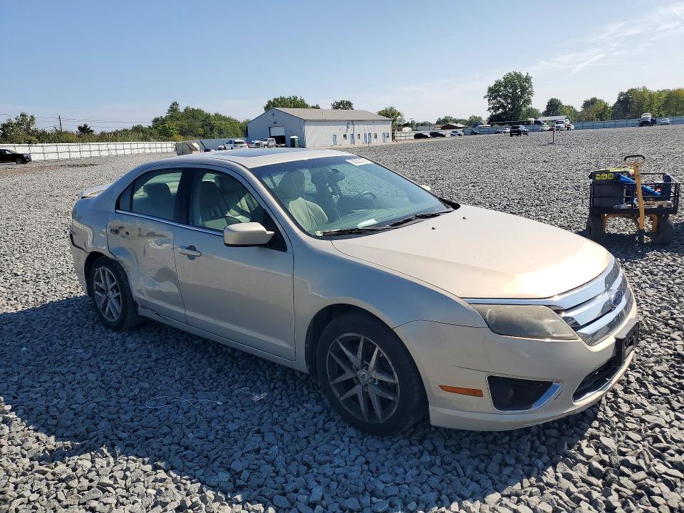 Photo 4 from auction – 2010 FORD FUSION with VIN 3FAHP0JA3AR182239