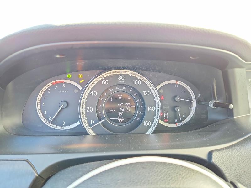 Photo 9 from auction – 2013 HONDA ACCORD with VIN 1HGCR2F8XDA047274