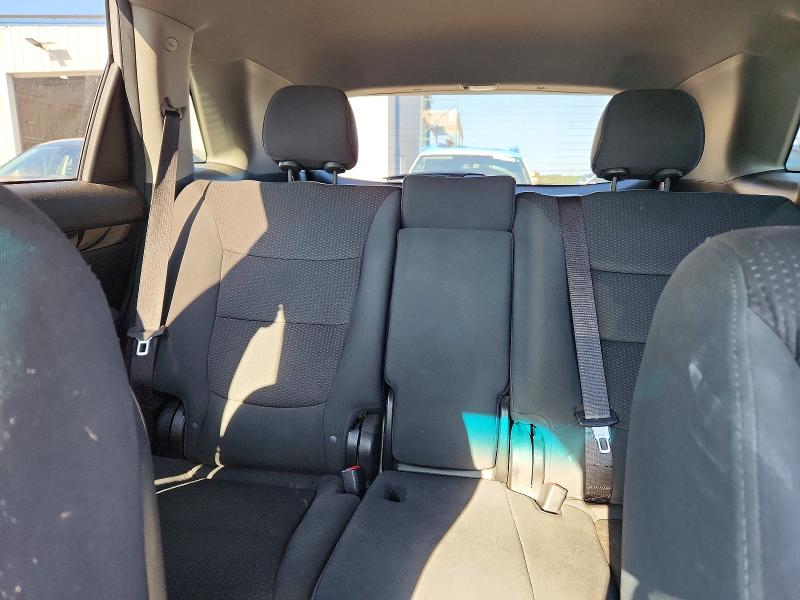 Photo 10 from auction – 2011 KIA SORENTO with VIN 5XYKTCA14BG070879