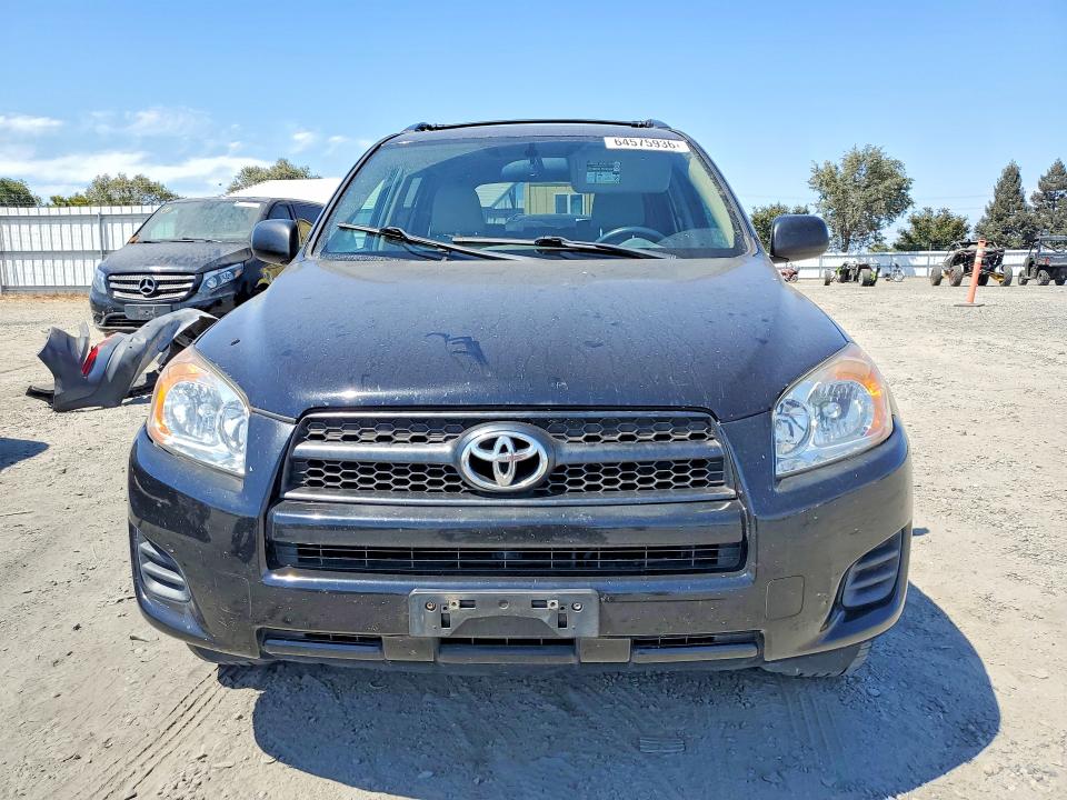 Photo 5 from auction – 2011 TOYOTA RAV4 with VIN 2T3BF4DV8BW083776