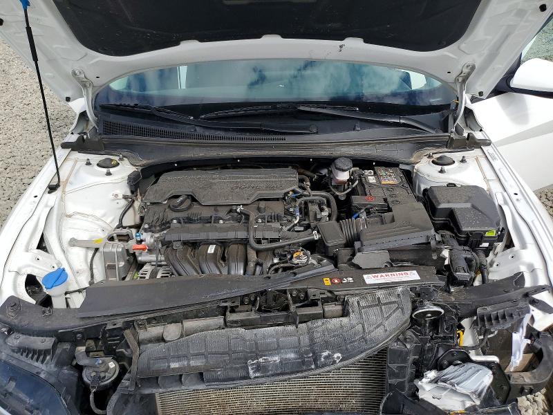 Снимка 11 от търг – 2024 HYUNDAI ELANTRA с VIN KMHLL4DG2RU670850