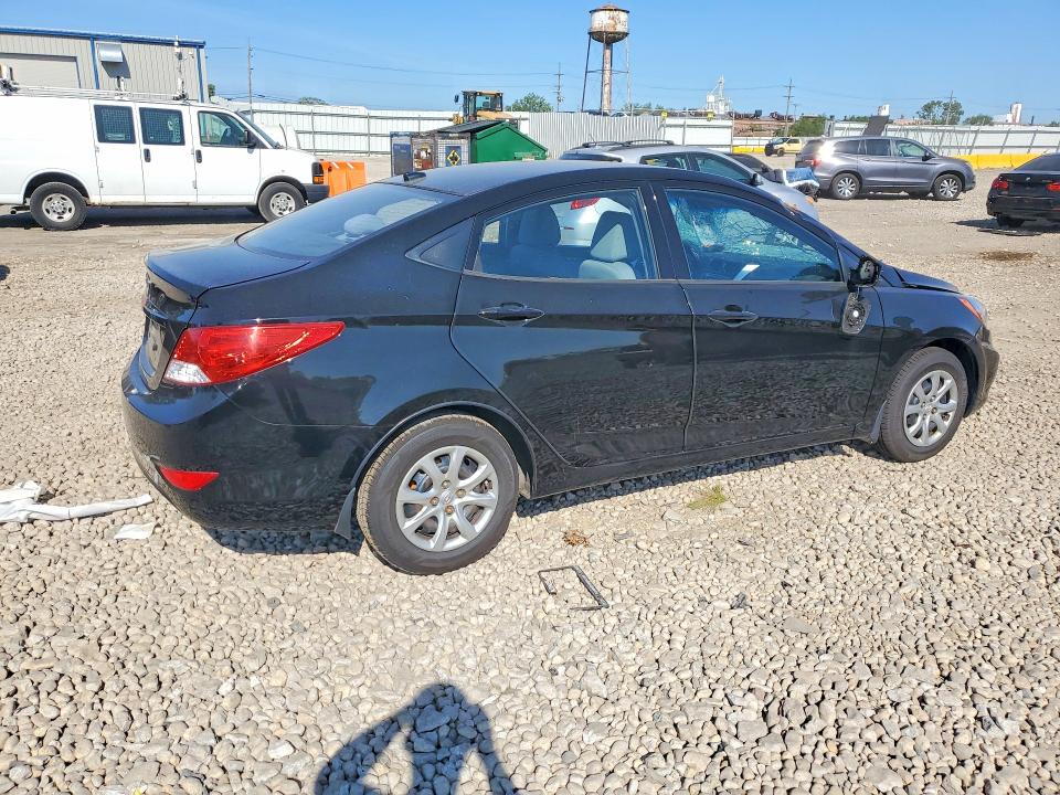 Photo 3 from auction – 2013 HYUNDAI ACCENT with VIN KMHCT4AE3DU397459