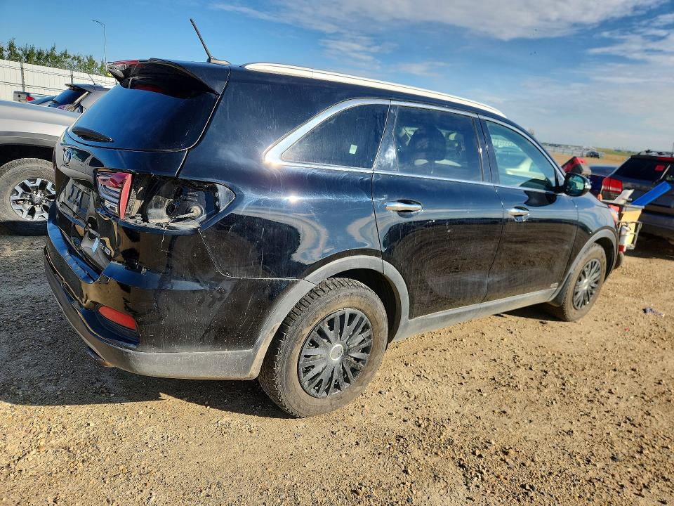 Photo 3 from auction – 2019 KIA SORENTO with VIN 5XYPHDA33KG591669