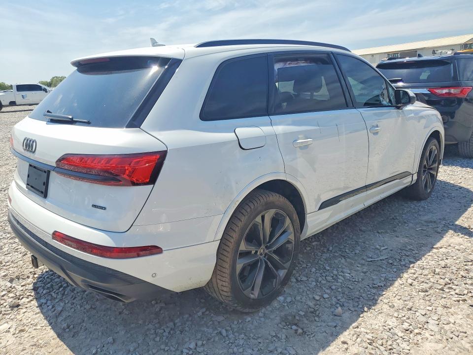 Photo 3 from auction – 2025 AUDI Q7 with VIN WA1LVBF70SD025582
