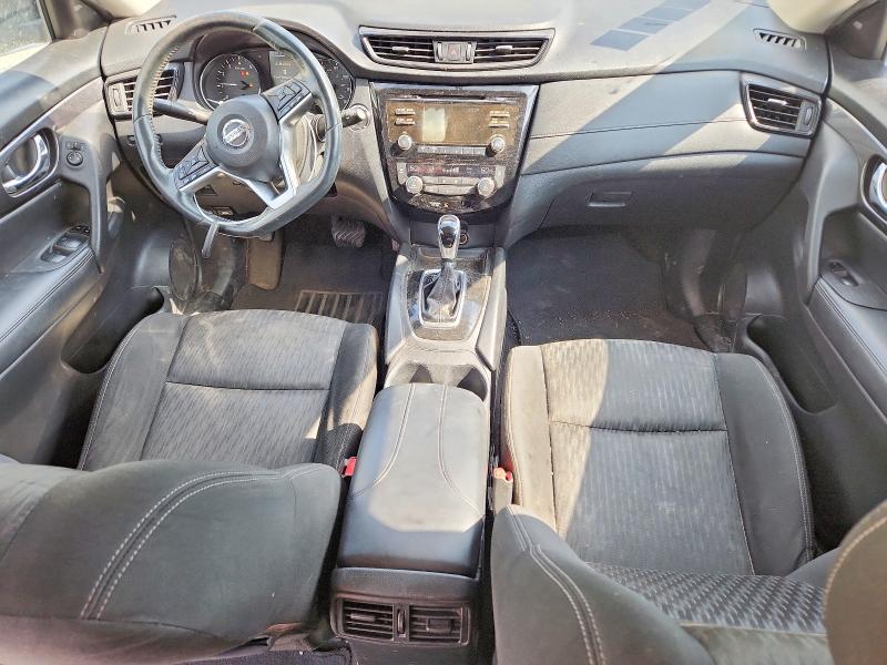Photo 8 from auction – 2017 NISSAN ROGUE with VIN KNMAT2MT6HP524638