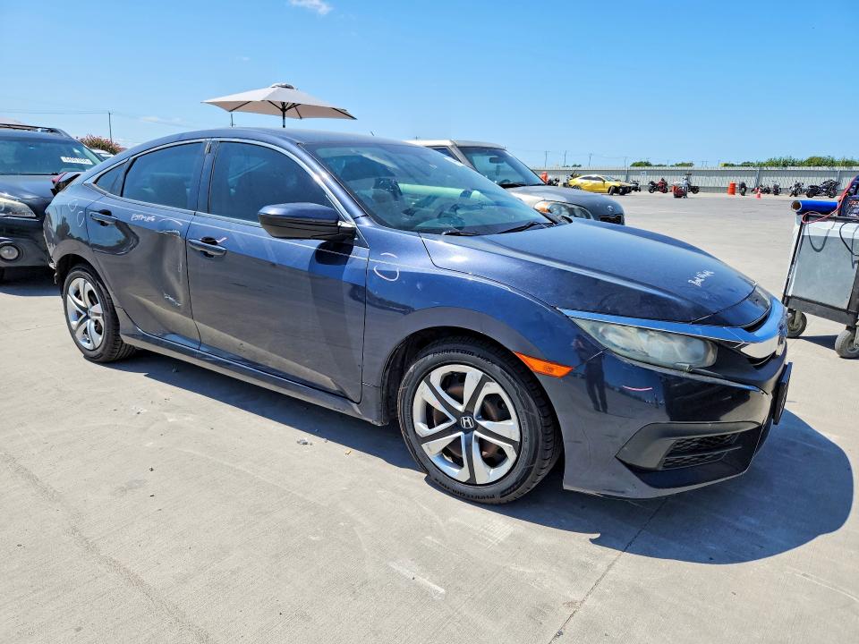 Photo 4 from auction – 2018 HONDA CIVIC with VIN 2HGFC2F50JH500397