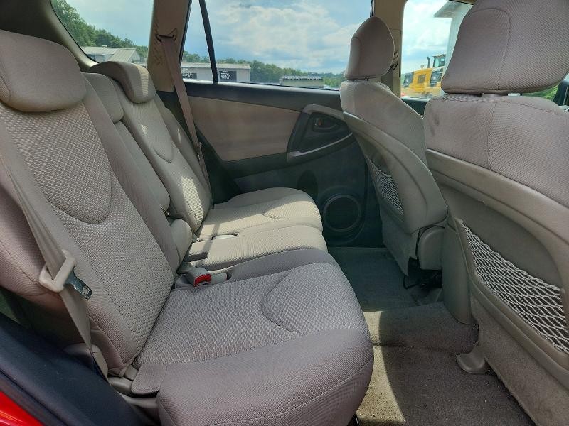 Photo 11 from auction – 2008 TOYOTA RAV4 with VIN JTMBK31V585046033
