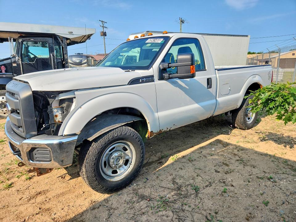 FORD F350 2016 with VIN 1FTRF3B69GEB07182 - Photo from auction