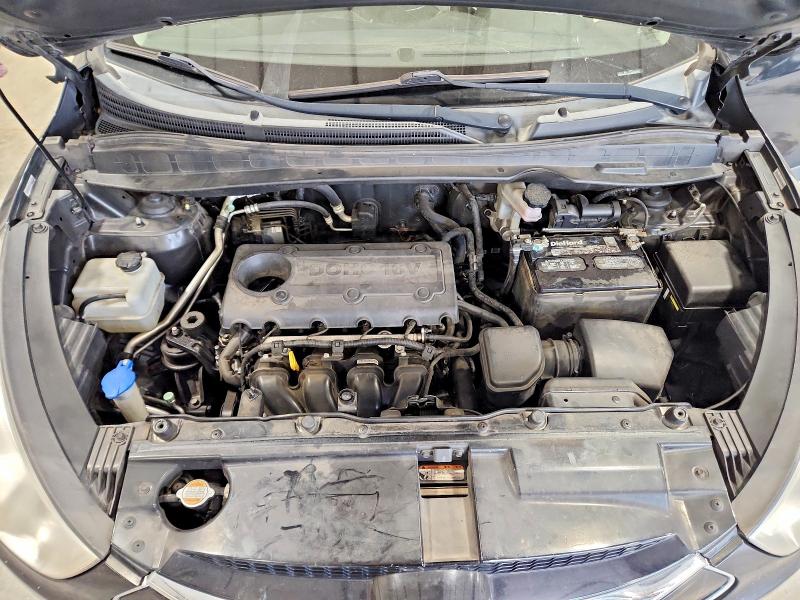 Photo 12 from auction – 2011 HYUNDAI TUCSON with VIN KM8JU3ACXBU295702