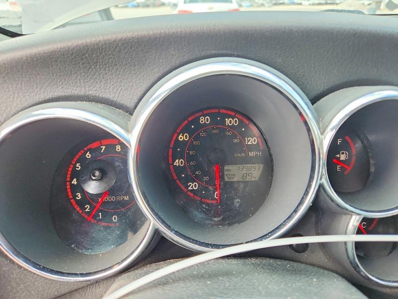 Photo 9 from auction – 2008 TOYOTA MATRIX with VIN 2T1KR32E08C696742