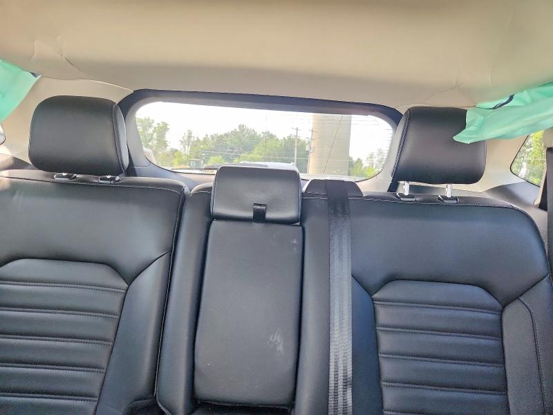 Photo 10 from auction – 2020 FORD EDGE with VIN 2FMPK4J96LBA09541