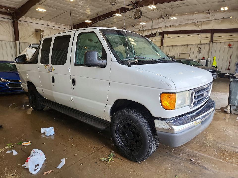 Zdjęcie 4 z aukcji – 2004 FORD ECONOLINE z VIN 1FBNE31L74HA11803