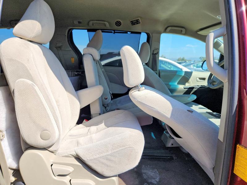 Photo 11 from auction – 2014 TOYOTA SIENNA with VIN 5TDKK3DC7ES458163