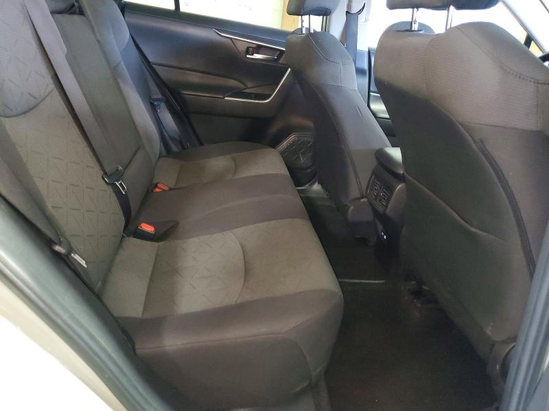 Photo 11 from auction – 2023 TOYOTA RAV4 with VIN 2T3W1RFV8PW270968