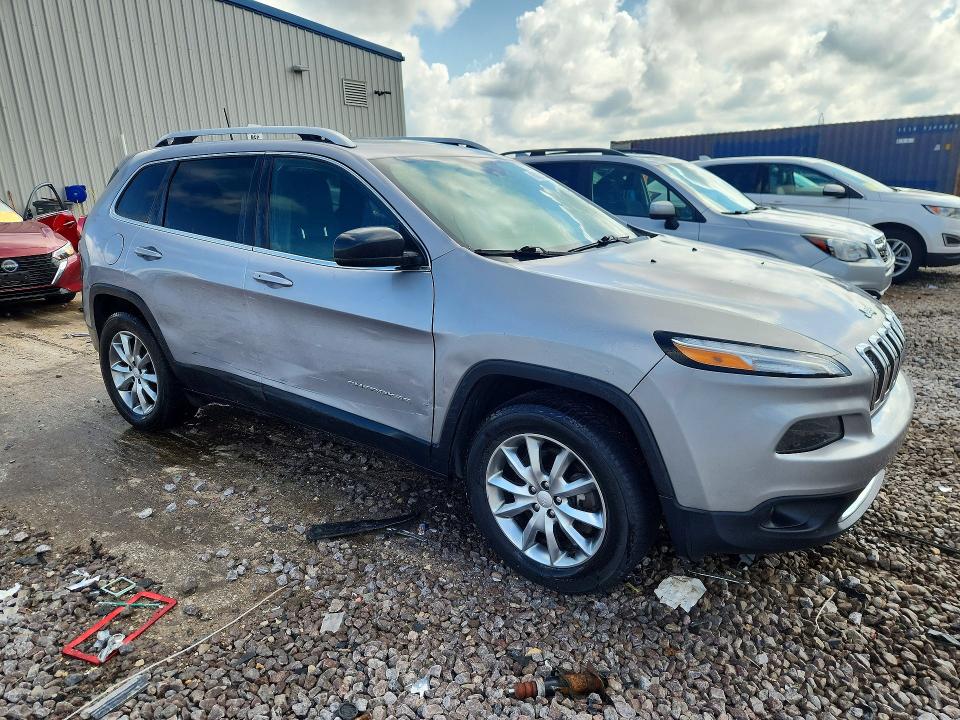 Photo 4 from auction – 2017 JEEP CHEROKEE with VIN 1C4PJMDS3HD235009