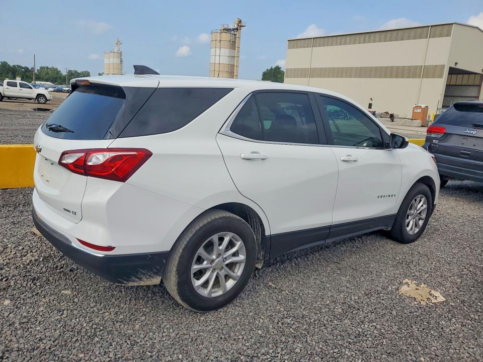 Photo 3 from auction – 2021 CHEVROLET EQUINOX with VIN 3GNAXUEV2MS133800