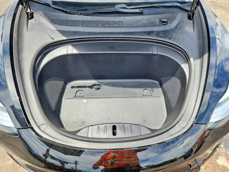 Photo 11 from auction – 2019 TESLA MODEL 3 with VIN 5YJ3E1EA6KF398213