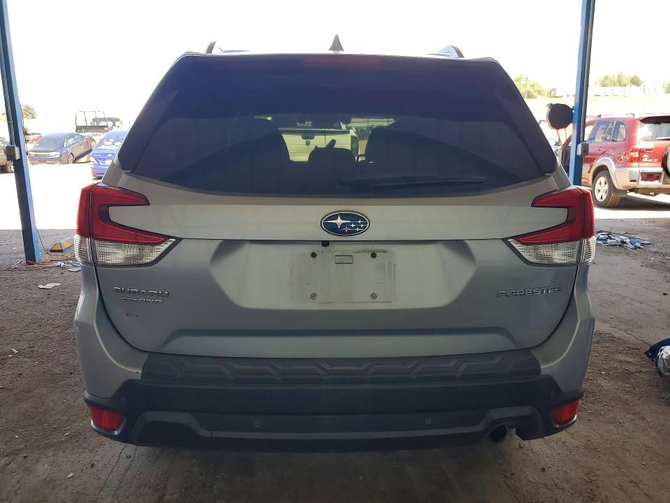 Photo 6 from auction – 2020 SUBARU FORESTER with VIN JF2SKAUC0LH600599