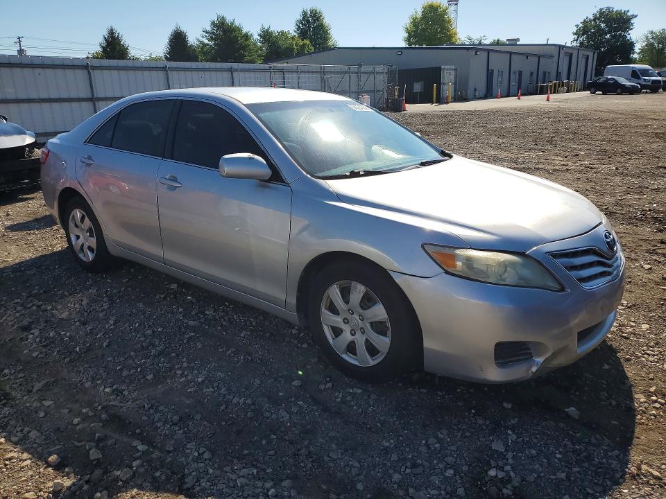 Photo 4 from auction – 2011 TOYOTA CAMRY with VIN 4T1BF3EK1BU728453