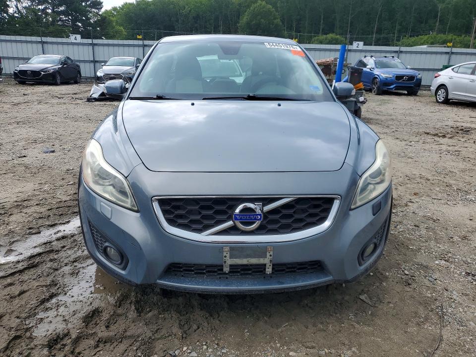 Photo 5 from auction – 2011 VOLVO C30 with VIN YV1672MK4B2209921