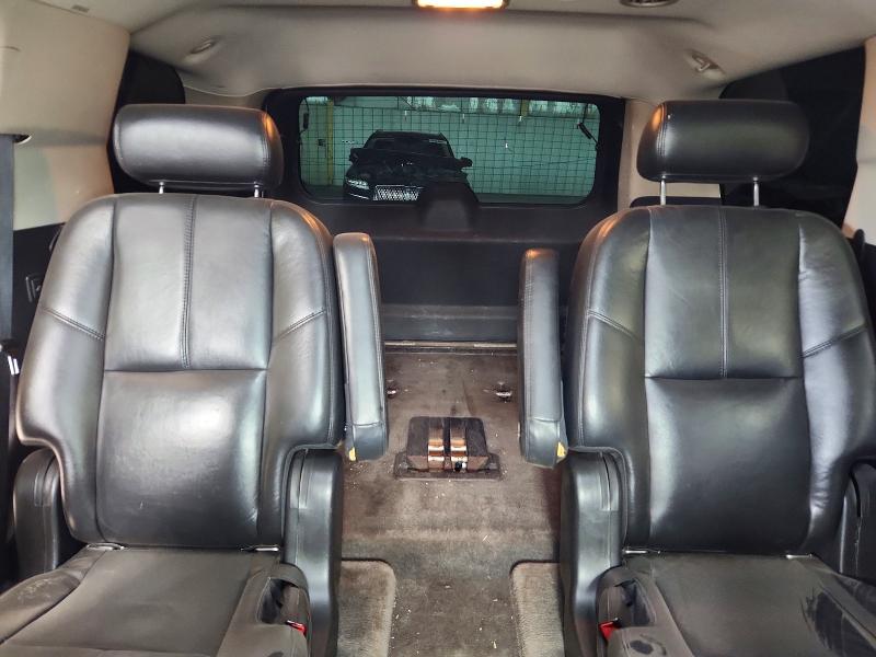 Photo 10 from auction – 2008 GMC YUKON with VIN 1GKFK63858J236128