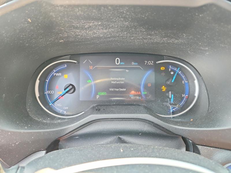 Photo 9 from auction – 2021 TOYOTA RAV4 with VIN 2T3E6RFV8MW023183